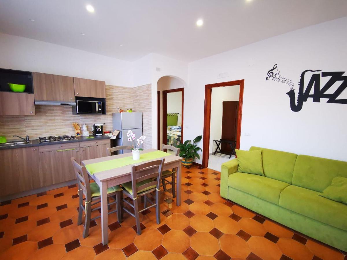 Jazz & Blues Apartments Near " Sentiero Degli Dei " أَجيرولا المظهر الخارجي الصورة