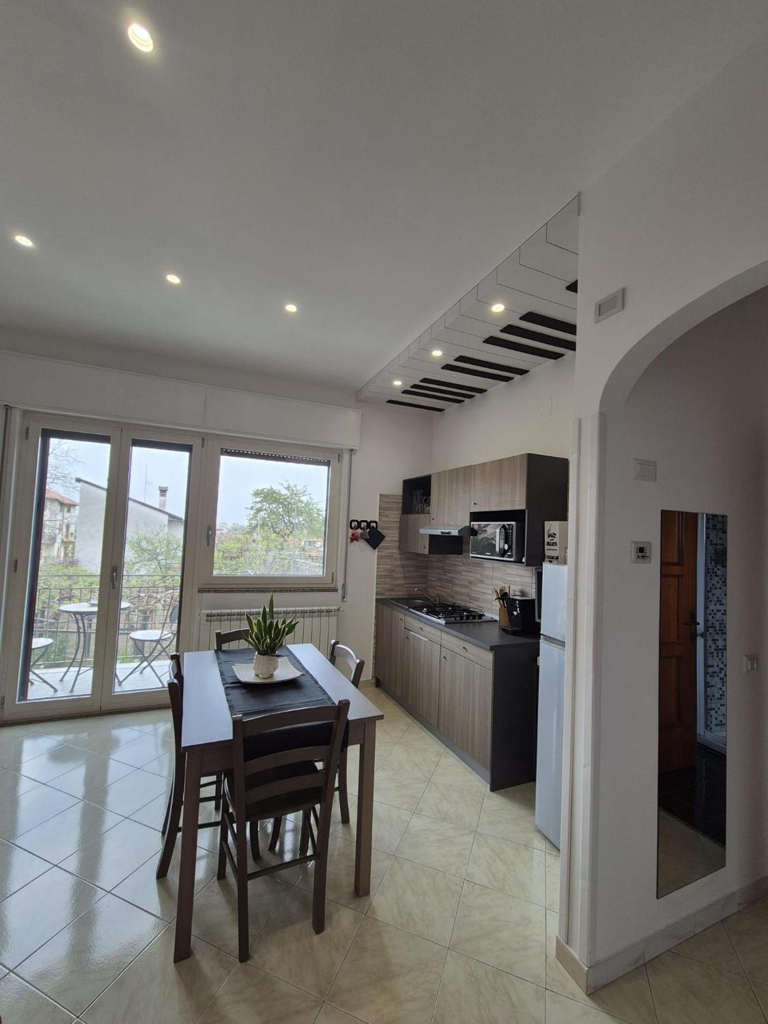 Jazz & Blues Apartments Near " Sentiero Degli Dei " أَجيرولا الغرفة الصورة